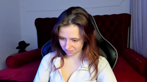 FreyaVey online show from March 2026 06:47:01 PM