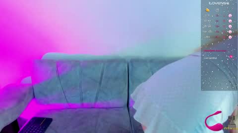 aura online show from February 2025 01:56:01 AM