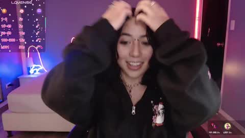 frida_lassi_ online show from February 2025 06:44:01 PM