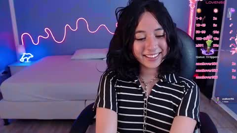 frida_lassi_ online show from February 2025 06:04:01 PM