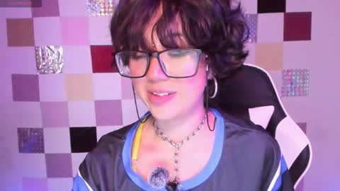 frida_lassi_ online show from March 2026 09:43:01 PM