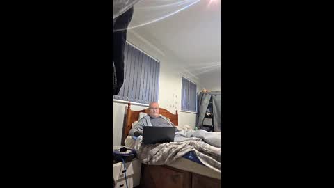 friendlydave528793 online show from December 2025 08:08:01 AM