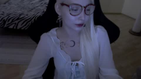 Lilith online show from May 2026 12:12:02 PM