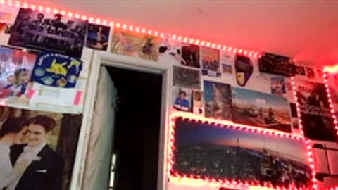 Snapshot of frozen232 chatting on March 2026 03:44:01 AM Fabian online show from March 2026 03:44:01 AM