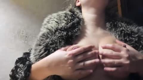 Snapshot of frumcake chatting on February 2025 02:18:01 AM FrumCake online show from February 2025 02:18:01 AM