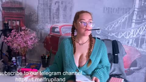 Snapshot of frupi_land chatting on December 2024 02:09:01 PM OPEN PVTJulia and Wayne online show from December 2024 02:09:01 PM