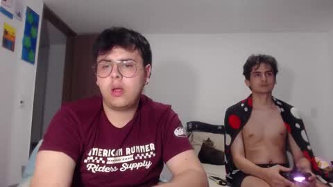 uwu online show from November 2025 10:15:01 PM