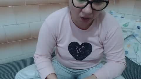 Ella online show from December 2024 06:13:02 AM