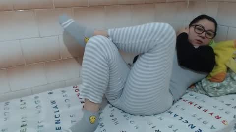 Ella online show from January 2025 05:24:01 AM