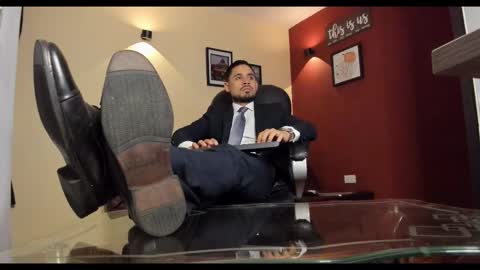 SERGIO THE SEX LAWYER online show from November 2025 02:34:01 AM