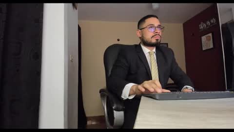 SERGIO THE SEX LAWYER online show from January 2026 02:25:01 AM