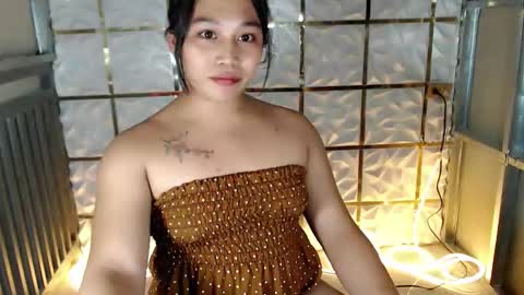 ITS ME CRYSTAL online show from February 2026 02:46:02 PM