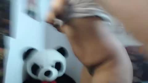 Mia and Gary  online show from April 2026 02:47:02 AM