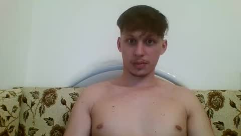 fuckmales21 online show from September 2025 01:01:01 PM