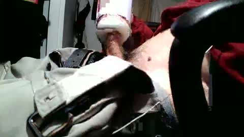 fuckmeallday1975 online show from May 2026 09:06:01 AM