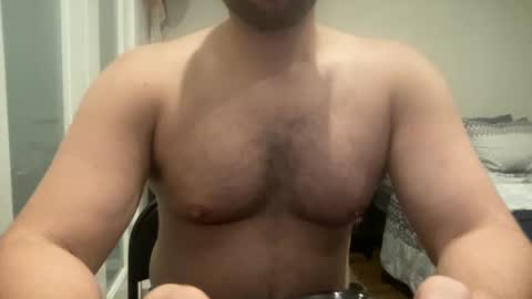 Muscle Bear Jock in Training online show from December 2024 01:48:01 AM