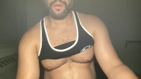 Snapshot of fuckyeahcoach chatting on May 2026 05:46:01 AM Muscle Bear Jock in Training online show from May 2026 05:46:01 AM