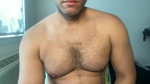 Snapshot of fuckyeahcoach chatting on June 2026 01:15:01 PM Muscle Bear Jock in Training online show from June 2026 01:15:01 PM