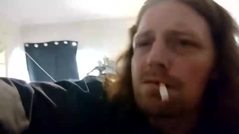 Snapshot of fucuhard420 chatting on February 2025 08:47:01 PM pothead420 online show from February 2025 08:47:01 PM