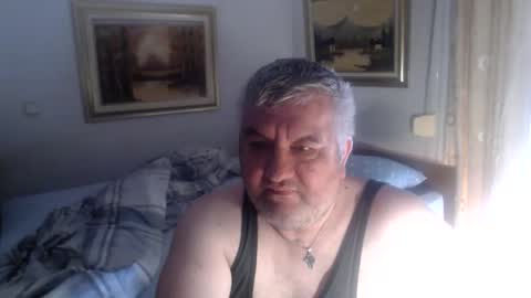 fukingcrazy online show from April 2026 12:51:02 PM