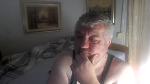 fukingcrazy online show from April 2026 03:53:01 PM