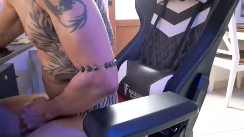 Snapshot of fullartofsex chatting on January 2025 12:58:01 PM FullArtOfSex online show from January 2025 12:58:01 PM