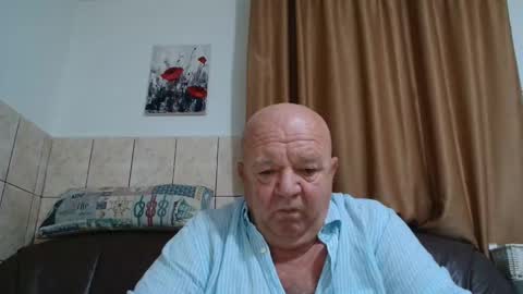 Snapshot of fullballs6 chatting on December 2024 03:08:02 AM fullballs6 online show from December 2024 03:08:02 AM