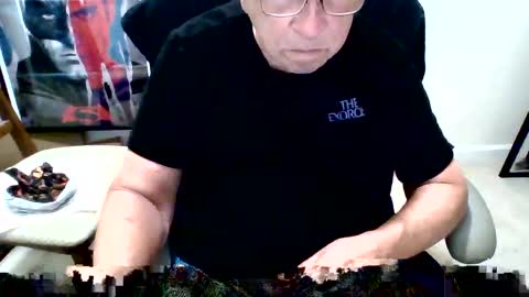 Snapshot of funclemike chatting on September 2025 08:52:01 PM funclemike online show from September 2025 08:52:01 PM