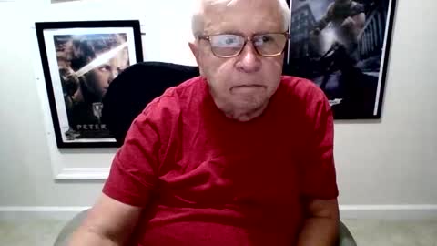 Snapshot of funclemike chatting on October 2025 05:23:02 PM funclemike online show from October 2025 05:23:02 PM