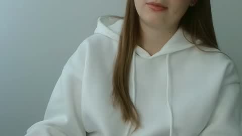 Emma online show from November 2025 08:17:01 AM