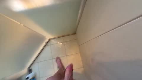 funfishing27 online show from December 2025 10:48:02 PM