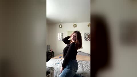 Linnys Palace online show from February 2026 05:30:02 PM