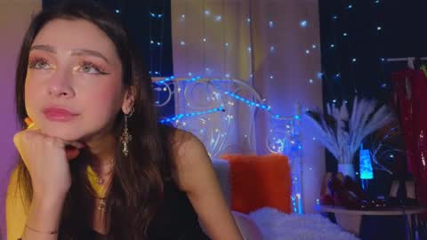 Tiffany online show from February 2025 12:47:02 AM