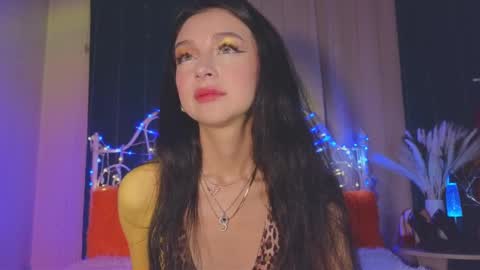 Tiffany online show from March 2025 11:58:02 PM