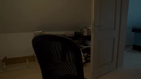 Snapshot of funservice chatting on December 2025 09:04:01 AM funservice online show from December 2025 09:04:01 AM