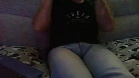 Snapshot of funslimguy chatting on October 2025 10:21:02 PM Funslimguy online show from October 2025 10:21:02 PM