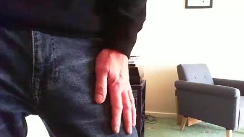 Snapshot of funslimguy chatting on November 2025 12:26:01 PM Funslimguy online show from November 2025 12:26:01 PM