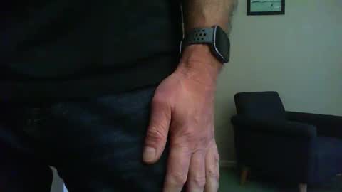 Snapshot of funslimguy chatting on December 2025 03:17:01 PM Funslimguy online show from December 2025 03:17:01 PM