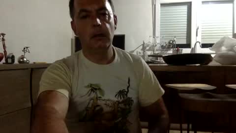 futbolin95 online show from December 2025 06:06:01 AM