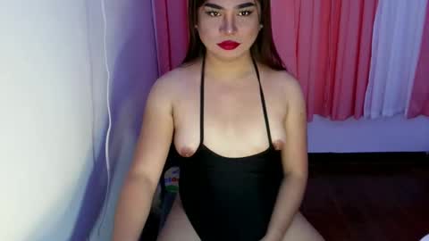 fuxylady_cummer online show from April 2026 04:43:02 PM