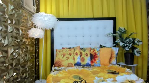 fvckingoliviabio online show from February 2025 06:35:02 PM