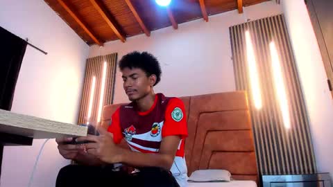 fykmor online show from October 2025 04:27:01 AM