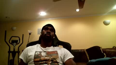 Snapshot of gabbc18 chatting on July 2026 03:24:02 AM James online show from July 2026 03:24:02 AM