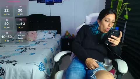 Snapshot of gabbie_kook chatting on May 2026 02:17:01 AM gabbie_kook online show from May 2026 02:17:01 AM