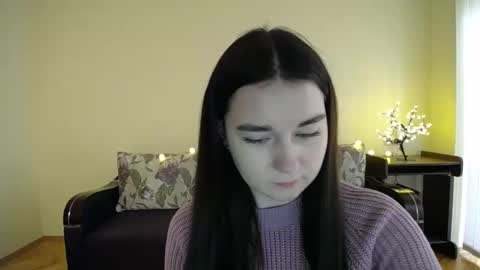 Jaklin online show from February 2025 11:54:01 AM