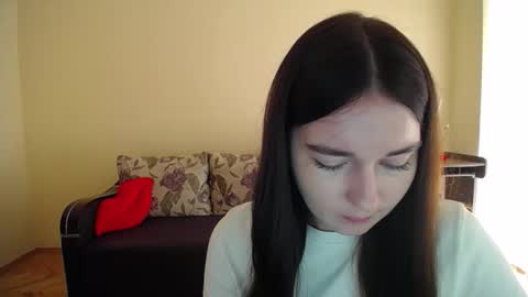 Jaklin online show from September 2025 08:15:01 AM