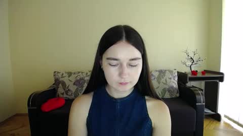 Jaklin online show from September 2025 08:49:02 AM