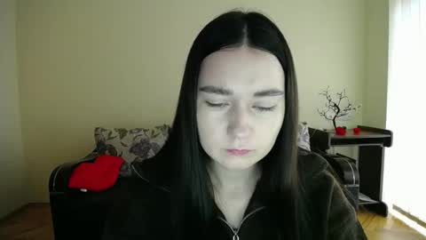 Jaklin online show from November 2025 09:52:02 AM