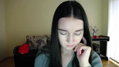 Jaklin online show from November 2025 09:34:01 AM