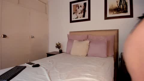 Gabriela online show from December 2024 03:12:02 PM